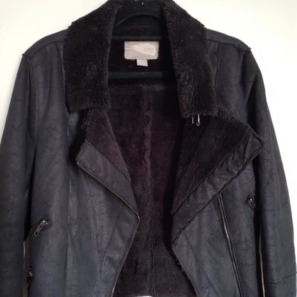 Biker short coat - Picture 6 of 7